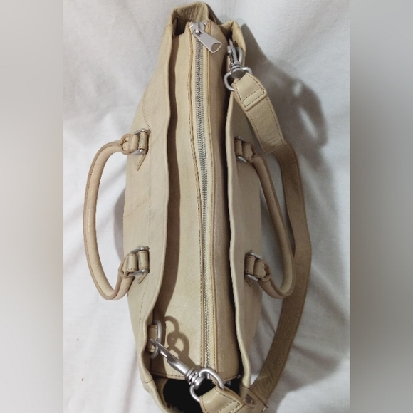 Leibeskind Berlin Leather Tote Bag - Picture 3 of 12